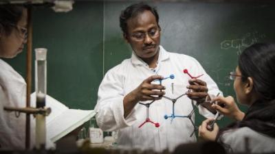 Prof. Chandra M. R. Volla of IIT Bombay wins the NASI Young Scientist Award for his work on catalysis